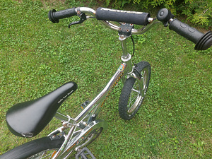 Детский велосипед SCHWINN 16 дюймов (2 фото из 3)