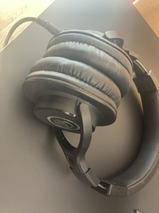AudioTechnica ATH M40x kõrvaklapid (1 foto / 1)