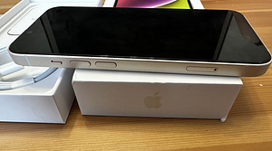 iPhone 14 128GB Starlight UUS (7 foto / 7)