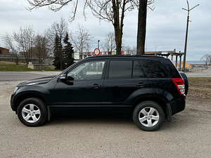 Suzuki Grand Vitara 2.0 103kW (6 foto / 11)