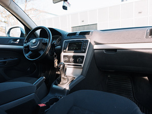 Škoda Octavia, 77kw, 1.2L (7 фото из 15)