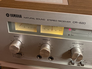 Ресивер Yamaha CR-620 (2 фото из 4)