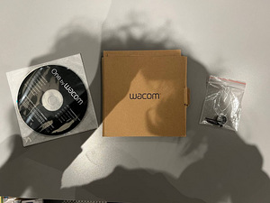 Graafikalaud One by Wacom medium (CTL-671) (3 foto / 3)