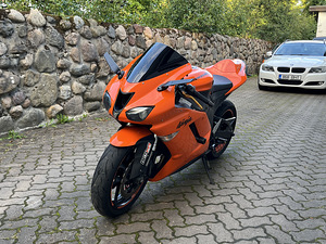 Kawasaki Ninja ZX-6R A2! (5 foto / 9)