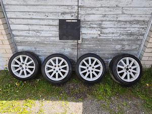 Lexus 5x114.3 225/45/ZR17 (1 foto / 5)