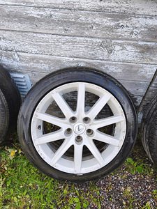 Lexus 5x114.3 225/45/ZR17 (4 foto / 5)
