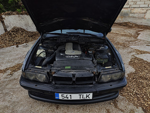 BMW 730D E38 - 142kw automaat (6 foto / 6)