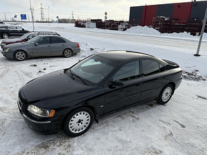 Volvo S60 2.5t manuaal AWD - tasud makstud (1 foto / 4)