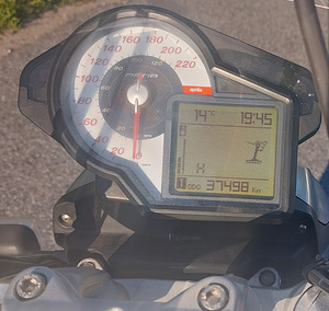 Aprilia mana 850, 56kW, 839cm3 (9 foto / 9)