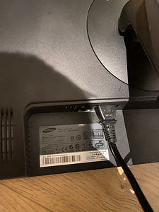 Samsungi monitor (2 foto / 2)