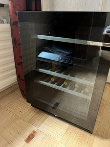 Veinikülmik Bosch KWK16ABGA (3 foto / 7)