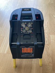 Turvahäll koos isofix kinnitusega (4 foto / 4)
