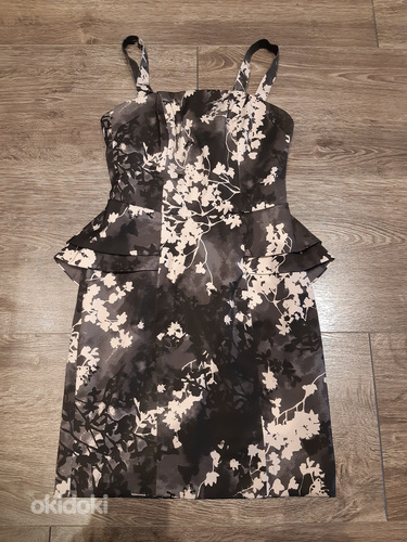 H&M pidulik kleit