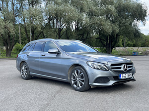 Mercedes-Benz C 180 Avantgarde (4 foto / 10)
