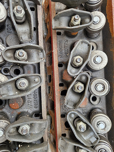 Mercruiser ..Volvo penta 4.3l головка блока (5 foto / 10)