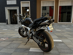 Yamaha FZ6-N 72kW 600cc (3 foto / 10)