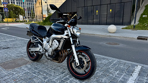 Yamaha FZ6-N 2006, 600 cm³, 72 kW (2 foto / 9)