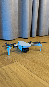 DJI Mini 2 Fly More Combo (2 фото из 8)