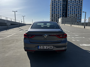 Renault Talisman (5 фото из 15)