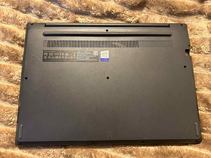 Sülearvuti Lenovo V130-14IKB (4 foto / 6)