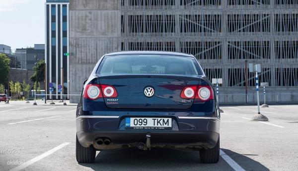 Volkswagen Passat 2.0 tdi 103 кВт (фото #3)