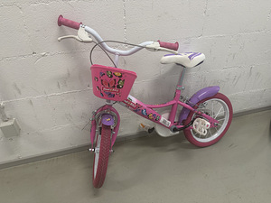 Велосипед для девочки от 4 лет
