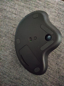 Ergo M575 Logitech juhtmevaba optiline hiir (5 foto / 7)