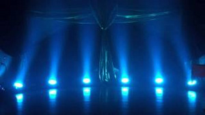 CHAUVET SLIMPAR 64 (2TK HIND) (4 foto / 6)