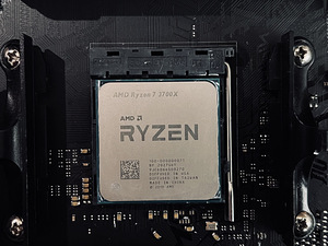 Komplekt AMD Ryzen 7 3700X + RTX 4070 + ROG Strix B450-F (2 foto / 6)