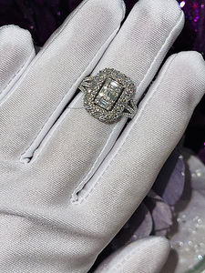 Beautiful brilliants gold ring (4 foto / 7)