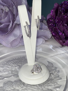 Beautiful brilliants gold ring (5 foto / 7)
