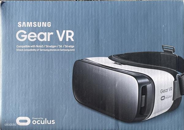 SAMSUNG Gear VR на базе Oculus (фото #1)