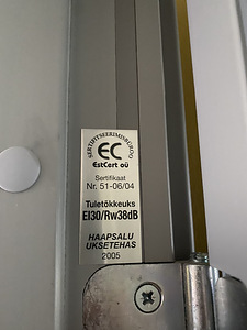Tuletõkkeuksed, El30 (3 foto / 4)