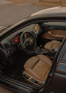 BMW 330 3.0 150kW (8 foto / 11)