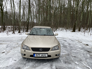 Lexus IS200 2005 LPG gaas (1 foto / 12)
