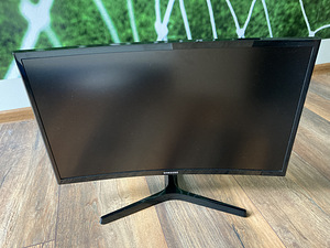 Monitor (1 foto / 1)