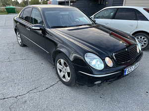 Mercedes Benz E270 Avantgarde (4 foto / 6)