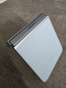 Samsung Galaxy Z Flip6 5G 256GB (4 foto / 4)