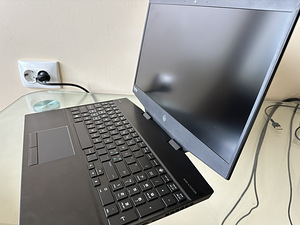 HP Omen GTX 1660ti, i7 9750H, 16gb (2 foto / 10)