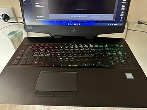 HP Omen 144Hz GTX 1660ti, i7 9750H, 16gb (4 foto / 8)