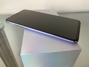 Xiaomi Mi9 128gb (5 фото из 7)