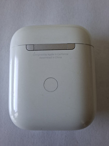 Apple AirPods 2 (1 фото из 4)