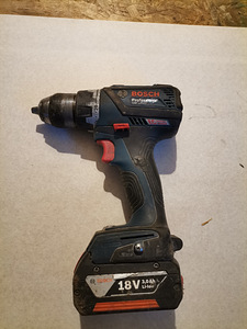 Bosch gsr 18v ec (2 foto / 3)