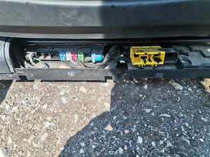 BMW e60 nahkistmed (8 foto / 9)