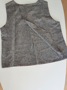 No sleeve top (4 foto / 5)