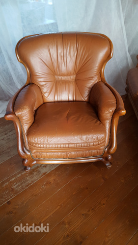 Диван + 2 кресла, кожаные (фото #2)
