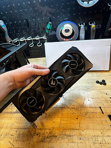 AORUS Nvidia RTX 3060 Ti 8GB (2 foto / 7)