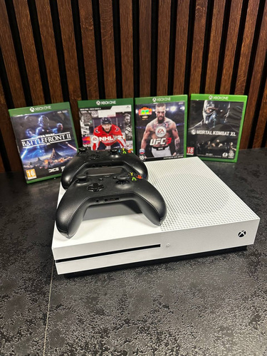 Xbox One S täiskomplekt — 2 pulti + 4 mängu, ühenda ja mängi