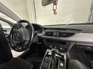 Audi A6 2.0 (3 foto / 10)