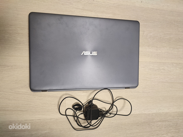 Asus X705MA-GC131T. 17.3"
